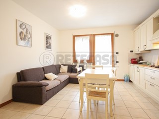 Quadrilocale in Vendita a Torri di Quartesolo, zona Marola, 129'000&euro;, 80 m², con Box