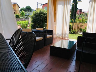 Quadrilocale in Affitto a Manerba del Garda, 8'000&euro;, 111 m², arredato, con Box