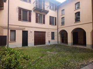 Appartamento in Vendita a Cremona, 550'000&euro;, 286 m², con Box
