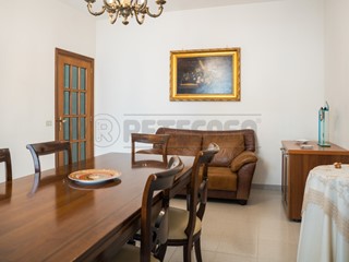 Quadrilocale in Vendita a Altamura, zona v.le Martiri, 195'000&euro;, 122 m², con Box