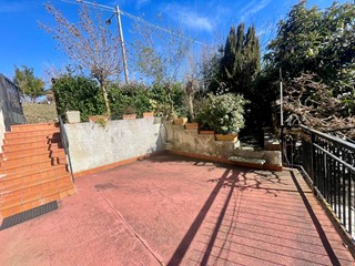 Quadrilocale in Vendita a Murazzano, 28'000&euro;, 58 m², con Box