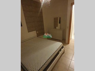 Trilocale in Vendita a Ravenna, 100'000&euro;, 70 m², arredato