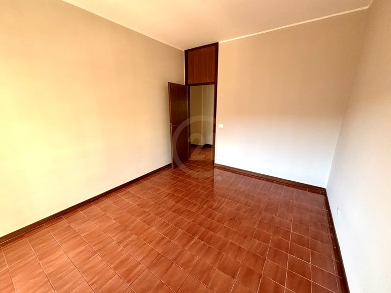 Appartamento in Affitto a Catania, zona Centro Storico, 1'500&euro;, 140 m², con Box