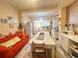 Quadrilocale in Affitto a Belpasso, zona Piano Tavola, 650&euro;, 100 m², arredato