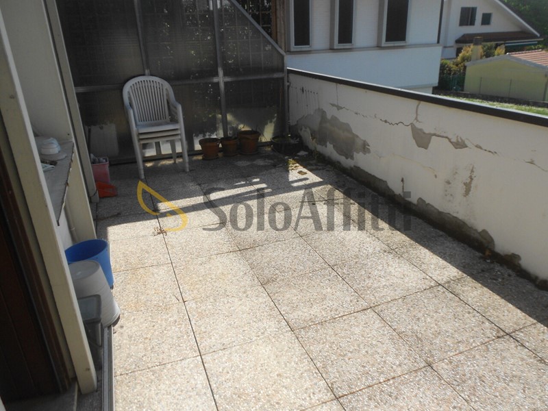 Appartamento in Affitto a Noventa Padovana, 1'000&euro;, 130 m², con Box