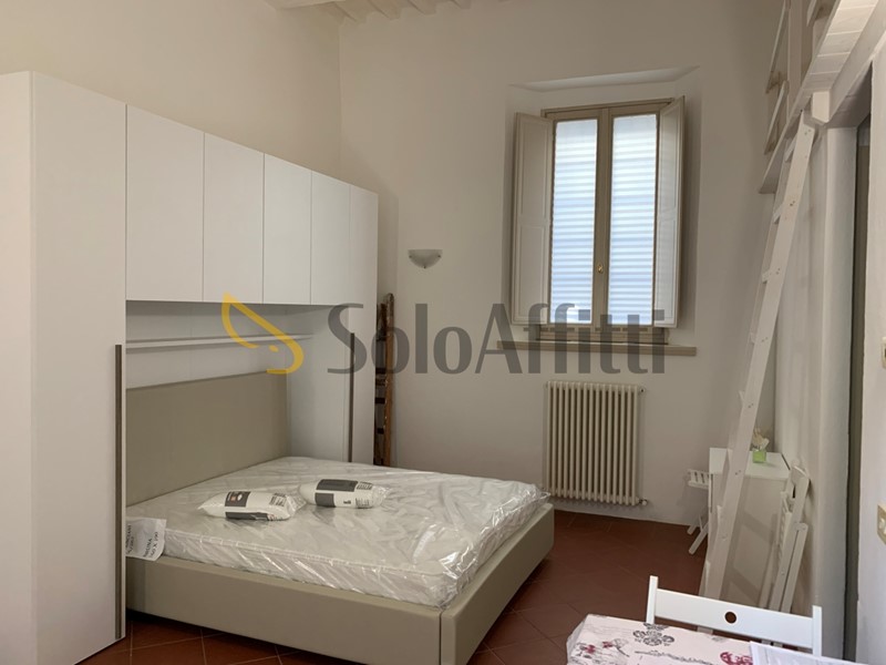 Monolocale in Affitto a Faenza, zona Centro Storico, 445&euro;, 32 m², arredato