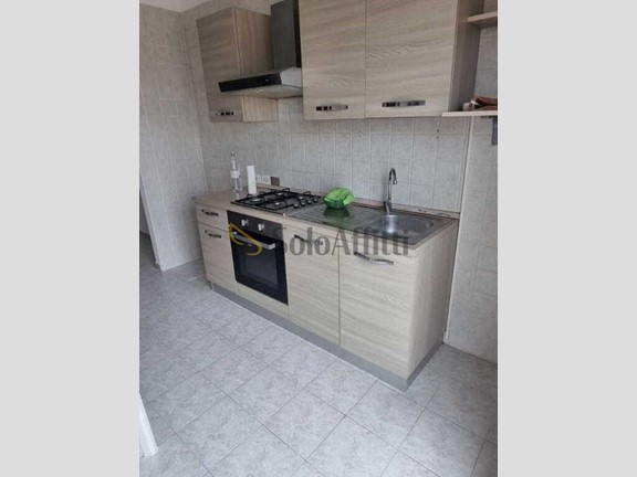 Trilocale in Affitto a Pescara, zona Porta Nuova, 700&euro;, 58 m²
