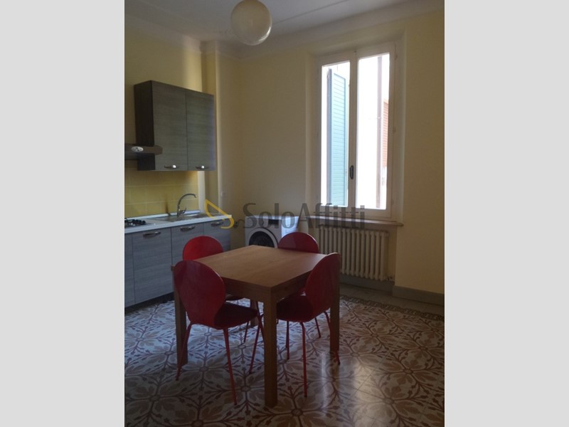 Quadrilocale in Affitto a Modena, 950&euro;, 90 m²
