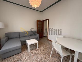 Appartamento in Affitto a Modena, 744&euro;, 80 m²