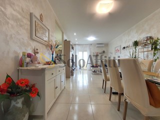 Trilocale in Affitto a Catanzaro, zona Centro storico, 500&euro;, 115 m²