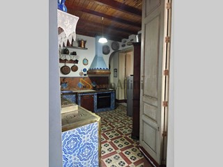 Appartamento in Affitto a Acireale, zona Semicentro, 800&euro;, 155 m²