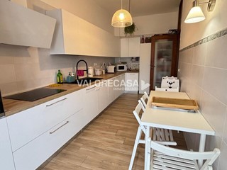 Appartamento in Vendita a Carrara, zona Avenza, 225'000&euro;, 136 m²