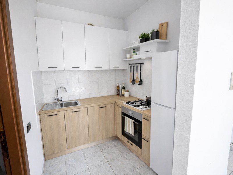 Bilocale in Vendita a Sirmione, 205'000&euro;, 58 m², arredato