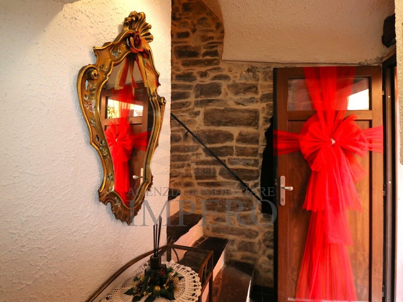 Quadrilocale in Vendita a Badalucco, 75'000&euro;, 80 m²