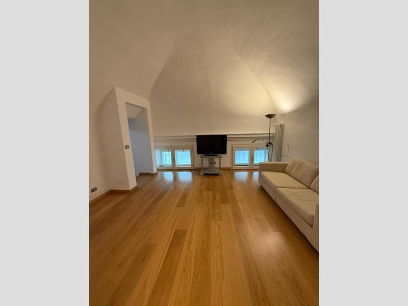 Bilocale in Vendita a Torino, 159'000&euro;, 58 m², arredato