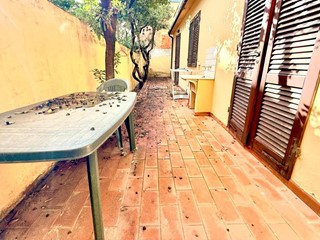 Trilocale in Vendita a Camaiore, zona Lido di Camaiore, 375'000&euro;, 75 m², arredato