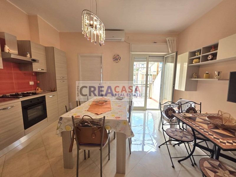 Bilocale in Vendita a Giardini Naxos, 75'000&euro;, 50 m²