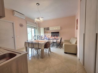 Bilocale in Vendita a Giardini Naxos, 75'000&euro;, 50 m²