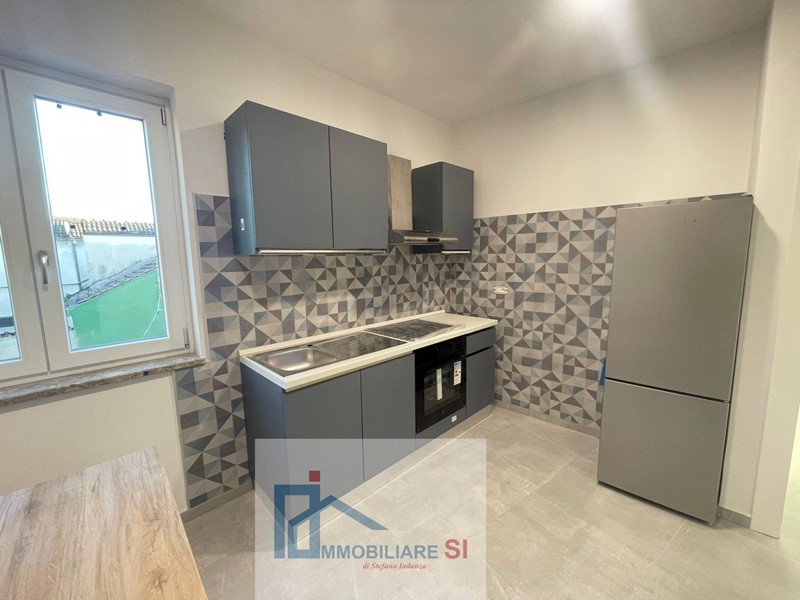 Trilocale in Affitto a Benevento, 600&euro;, 60 m²