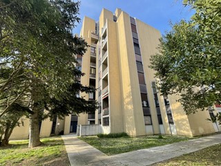 Appartamento in Vendita a Pesaro, 225'000&euro;, 155 m²