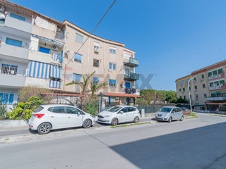 Trilocale in Vendita a Palermo, 110'000&euro;, 99 m²