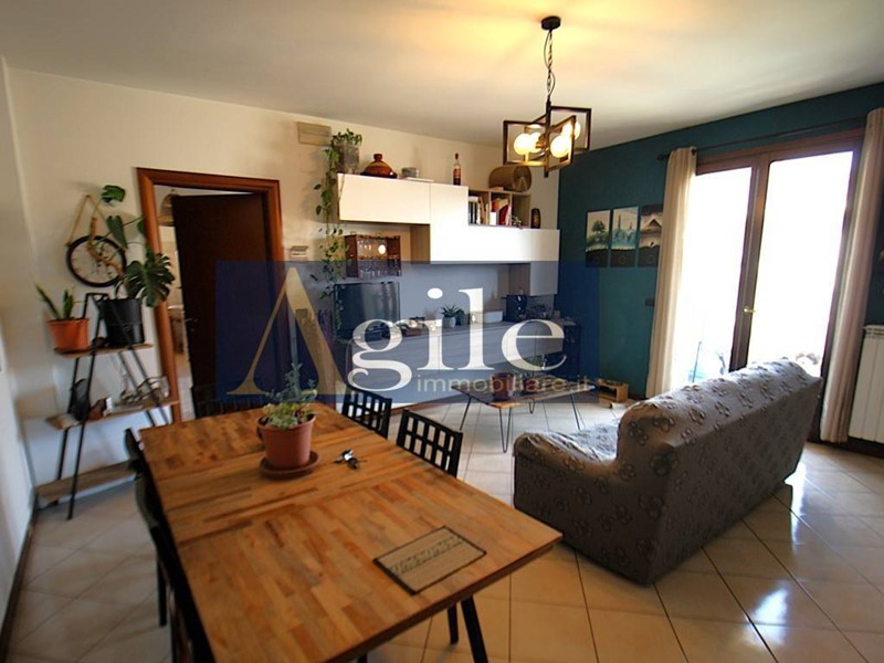 Trilocale in Vendita a Spinetoli, 138'000&euro;, 100 m²