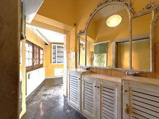 Quadrilocale in Vendita a Carrara, 147'000&euro;, 159 m²