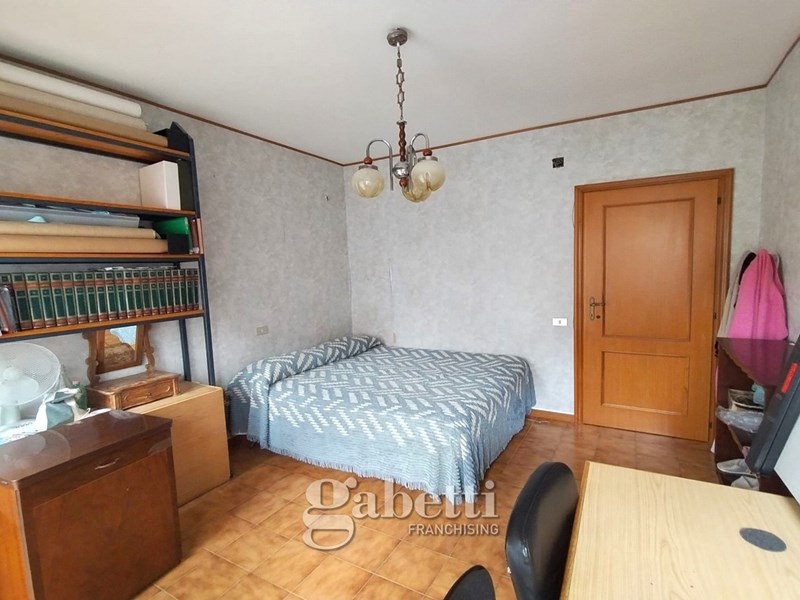 Appartamento in Vendita a Campobasso, 149'000&euro;, 135 m², arredato
