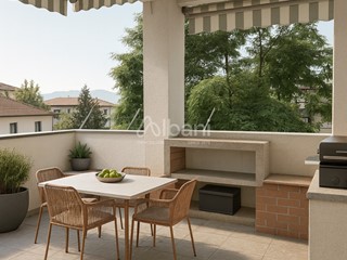 Appartamento in Vendita a Lerici, 385'000&euro;, 140 m², con Box