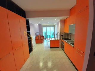 Monolocale in Affitto a Seregno, zona Centro, 600&euro;, 40 m², arredato