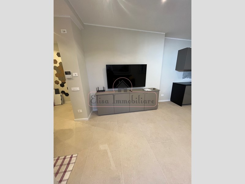 Trilocale in Affitto a Viareggio, 1'200&euro;, 80 m², arredato