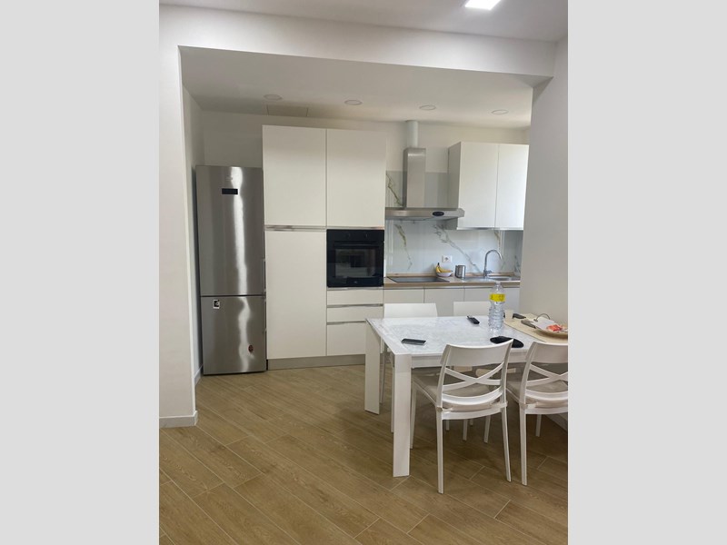 Trilocale in Affitto a Monza, zona Triante, 1'250&euro;, 70 m², arredato