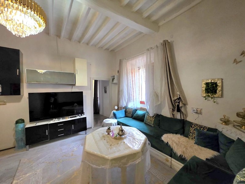 Quadrilocale in Vendita a Castelfranco di Sotto, 70'000&euro;, 90 m², arredato