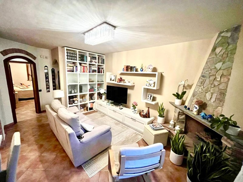Quadrilocale in Vendita a Montopoli in Val d'Arno, zona Musciano, 195'000&euro;, 85 m², arredato, con Box