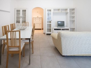 Quadrilocale in Vendita a Luni, zona Luni Mare, 150'000&euro;, 70 m², arredato