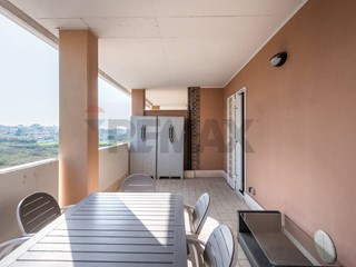 Trilocale in Vendita a Roma, 229'000&euro;, 96 m²