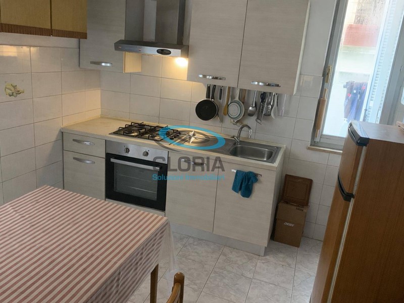 Quadrilocale in Vendita a Fabriano, 68'000&euro;, 80 m²