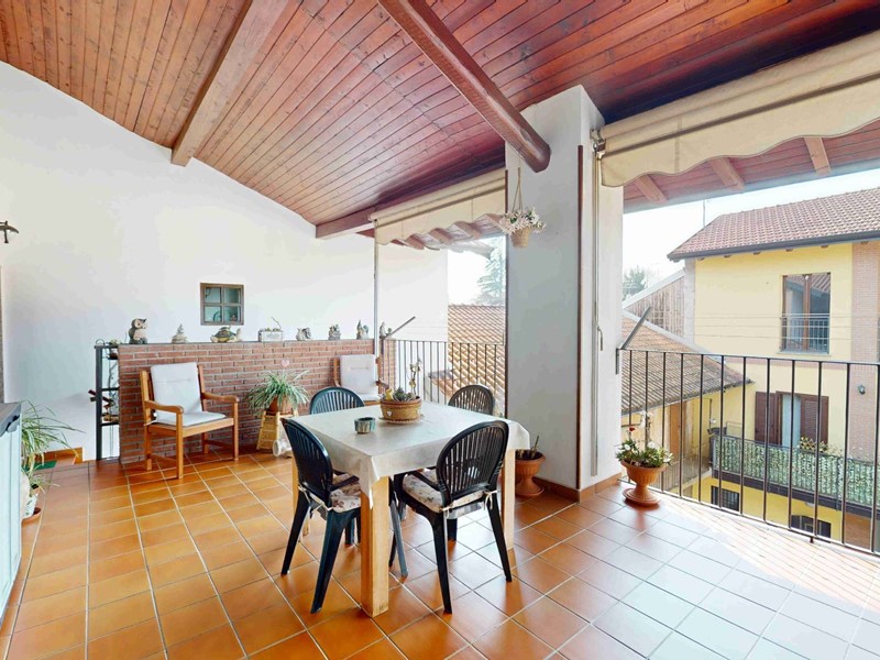 Trilocale in Vendita a Tradate, 139'000&euro;, 125 m²