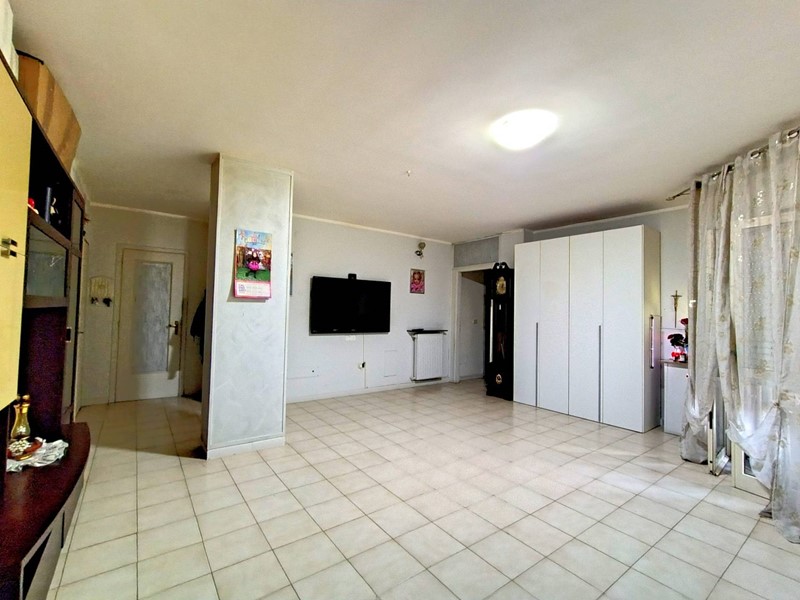 Trilocale in Vendita a Mariglianella, 175'000&euro;, 120 m²