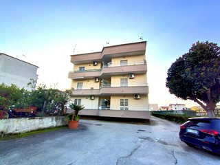 Trilocale in Vendita a Mariglianella, 175'000&euro;, 120 m²