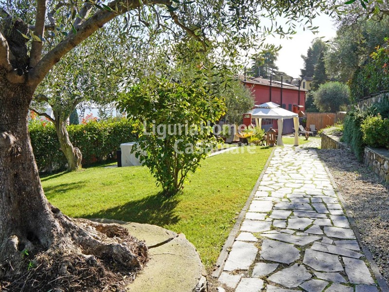 Appartamento in Vendita a Imperia, 340'000&euro;, 105 m²