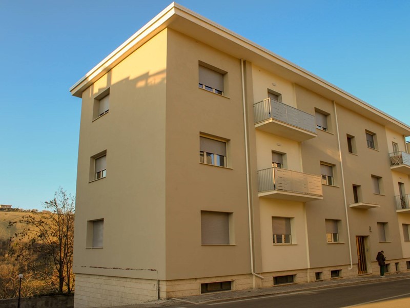 Trilocale in Vendita a Campli, 60'000&euro;, 108 m²