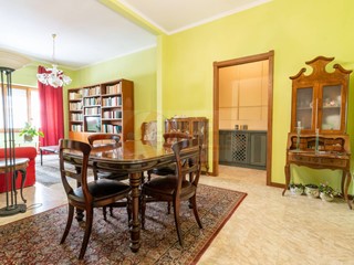 Appartamento in Vendita a Sassari, 195'000&euro;, 212 m²