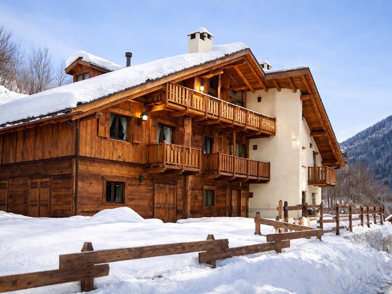 Quadrilocale in Vendita a Sauze di Cesana, 650'000&euro;, 117 m²