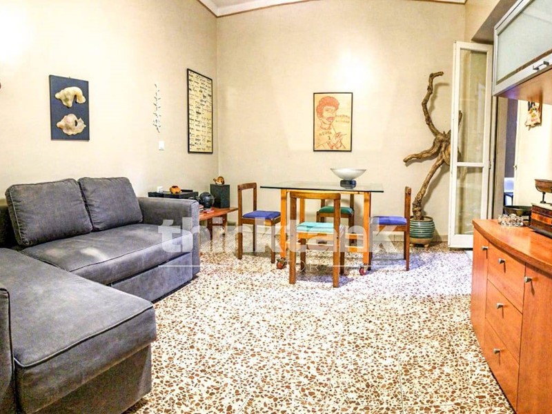 Appartamento in Vendita a Catania, 177'000&euro;, 145 m²