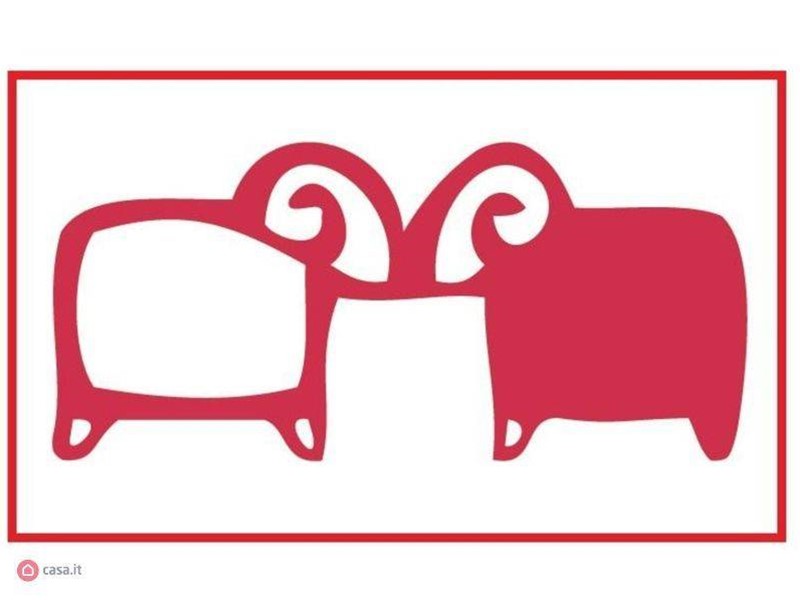 Appartamento in Vendita a Genova, 95'000&euro;, 70 m²