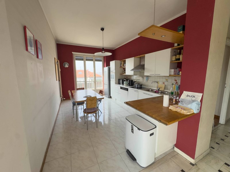 Quadrilocale in Affitto a Torino, 1'000&euro;, 97 m²