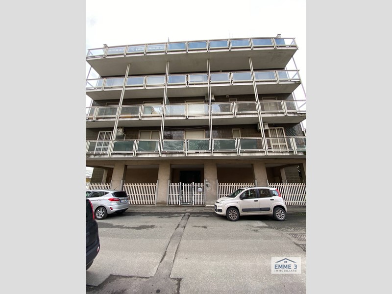 Appartamento in Vendita a Alessandria, 135'000&euro;, 137 m²