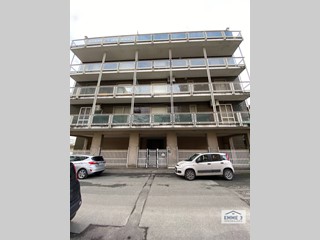 Appartamento in Vendita a Alessandria, 135'000&euro;, 137 m²