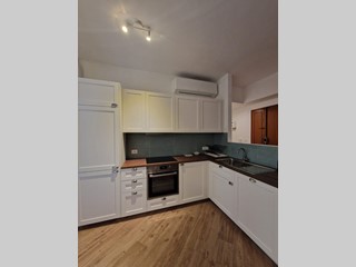 Trilocale in Affitto a Brindisi, 850&euro;, 95 m², arredato